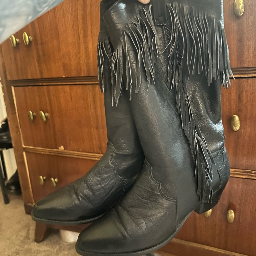 Vintage Dingo 80s 90s Black Fringe Leather Western Boots Womens US size 7.5 M